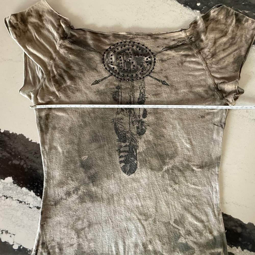 CRASH & BURN DISTRESSED TIE-DYE SEQUINED TEE - Picture 7 of 7